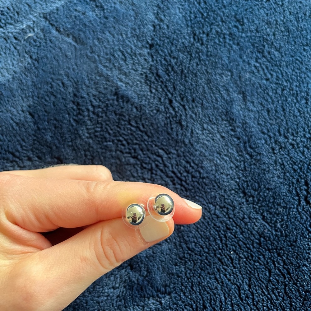 NWOT! Silver Stud Earrings